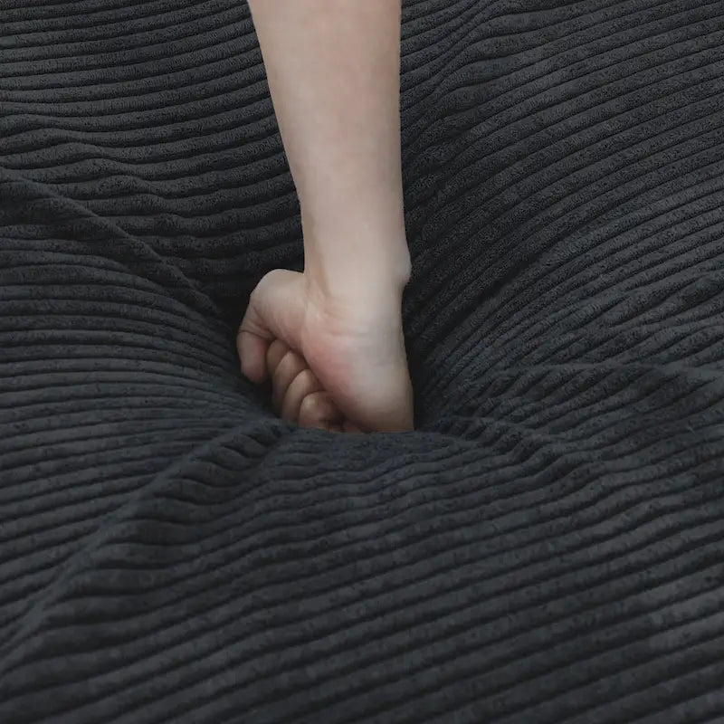 Divano componibile a L oversize in velluto a coste 142 con pouf, classico e profondo